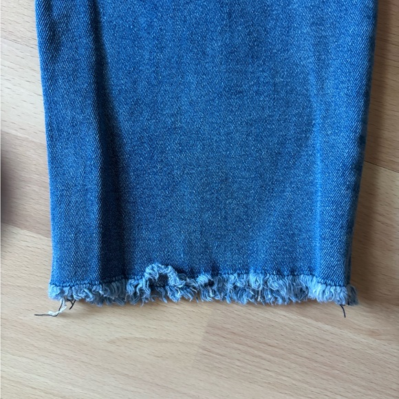 GOOD AMERICAN Good Legs Distressed Straight Jeans Women's Size 8 Blue GSBP941CET - Picture 7 of 9